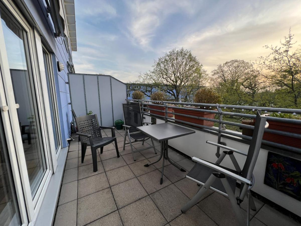 Maisonette Penthouse Fuer 8 Personen By Rabe - Free Netflix & Kostenloser Parkplatz & Grosse Terrasse Karlsruhe Eksteriør billede