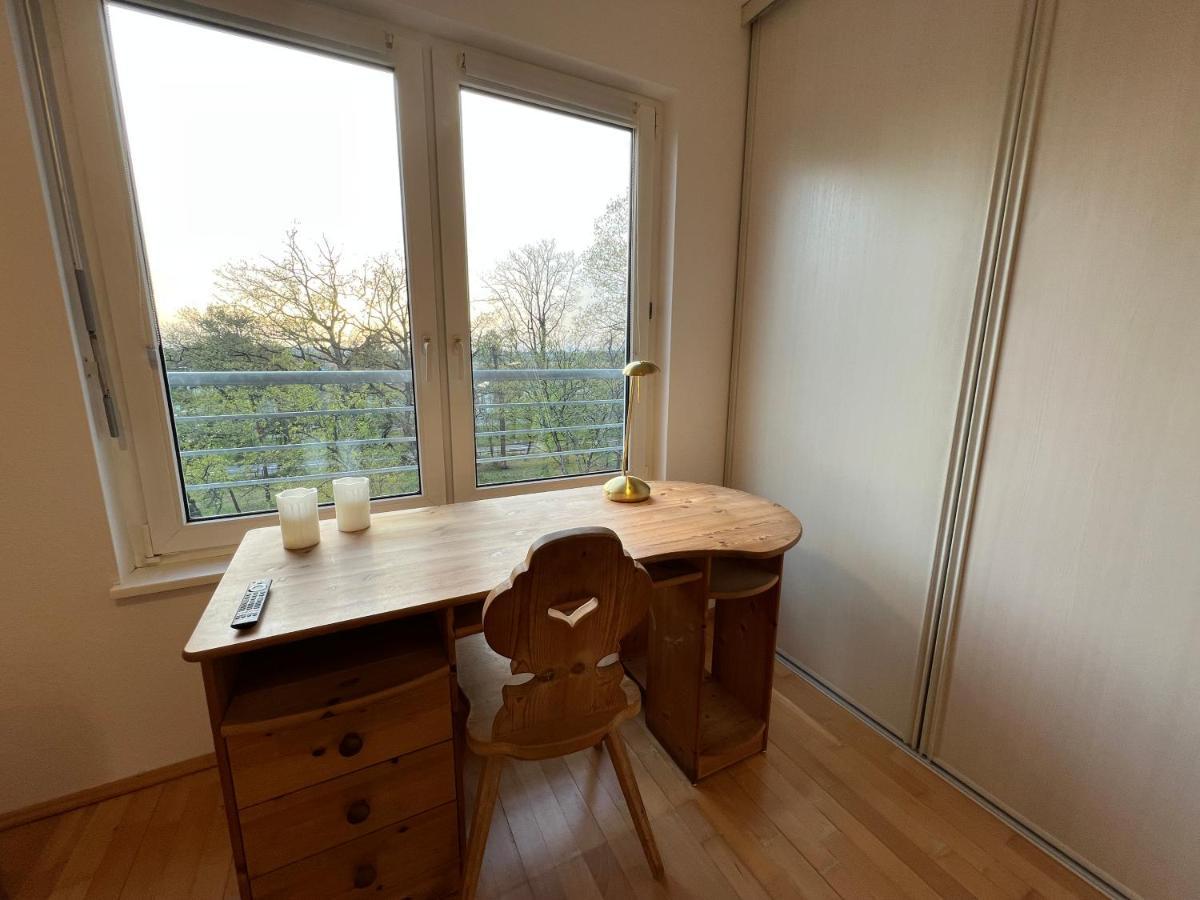 Maisonette Penthouse Fuer 8 Personen By Rabe - Free Netflix & Kostenloser Parkplatz & Grosse Terrasse Karlsruhe Eksteriør billede